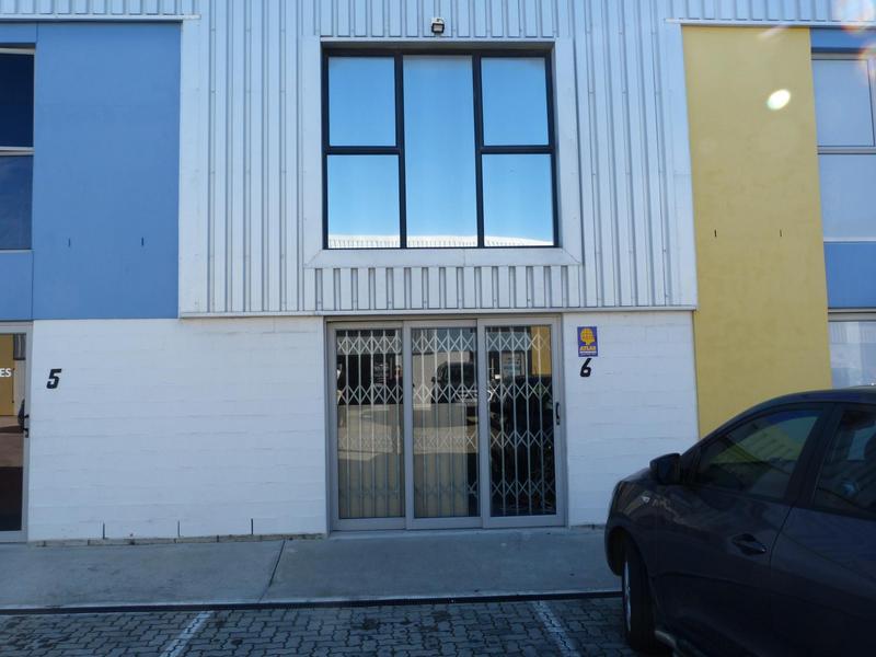 To Let commercial Property for Rent in Fairview Eastern Cape